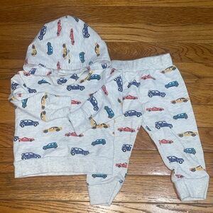 BRAND: Eghunooy / SIZE: 70 European (6-9M US) ... Pre-Loved - BUNDLE & SAVE BIG